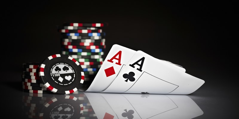 Hướng dẫn cách đánh game Poker online